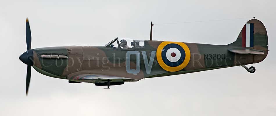 Spitfire Mk1a N3200 QV